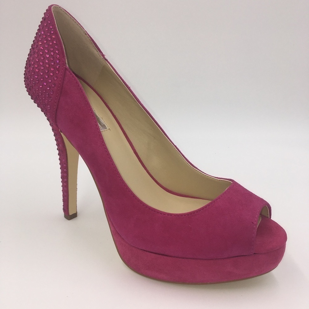 NWOT INC International Concepts Platform Pumps